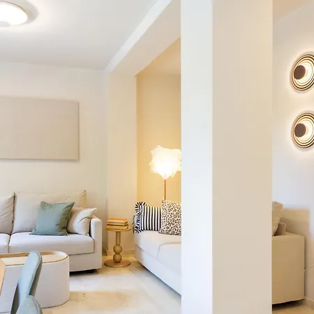 Apartman Glamour Essence Blanco Coris *